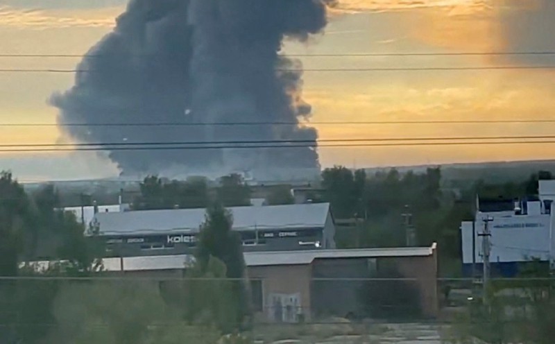 Ukraine strikes kill two children after Russia's deadly mall attack
