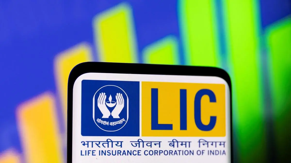 LIC shares rise 1.8% as analysts upgrade targets after record VNB margin beat