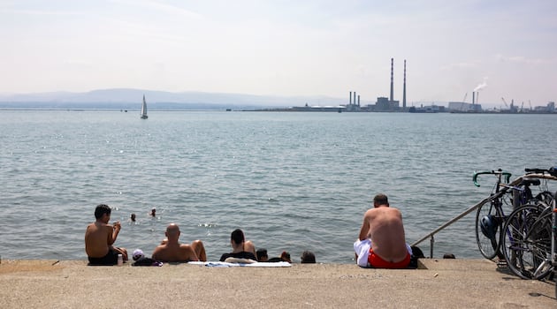 Temperatures to reach 25 degrees as rain forecast for weekend