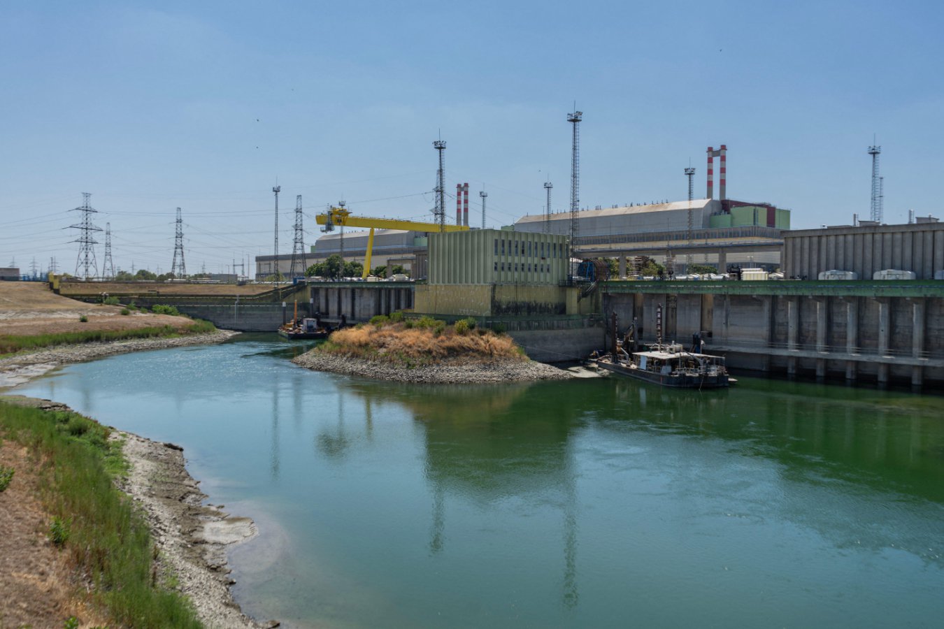 Drought and heat push Europe’s power grid to breaking point