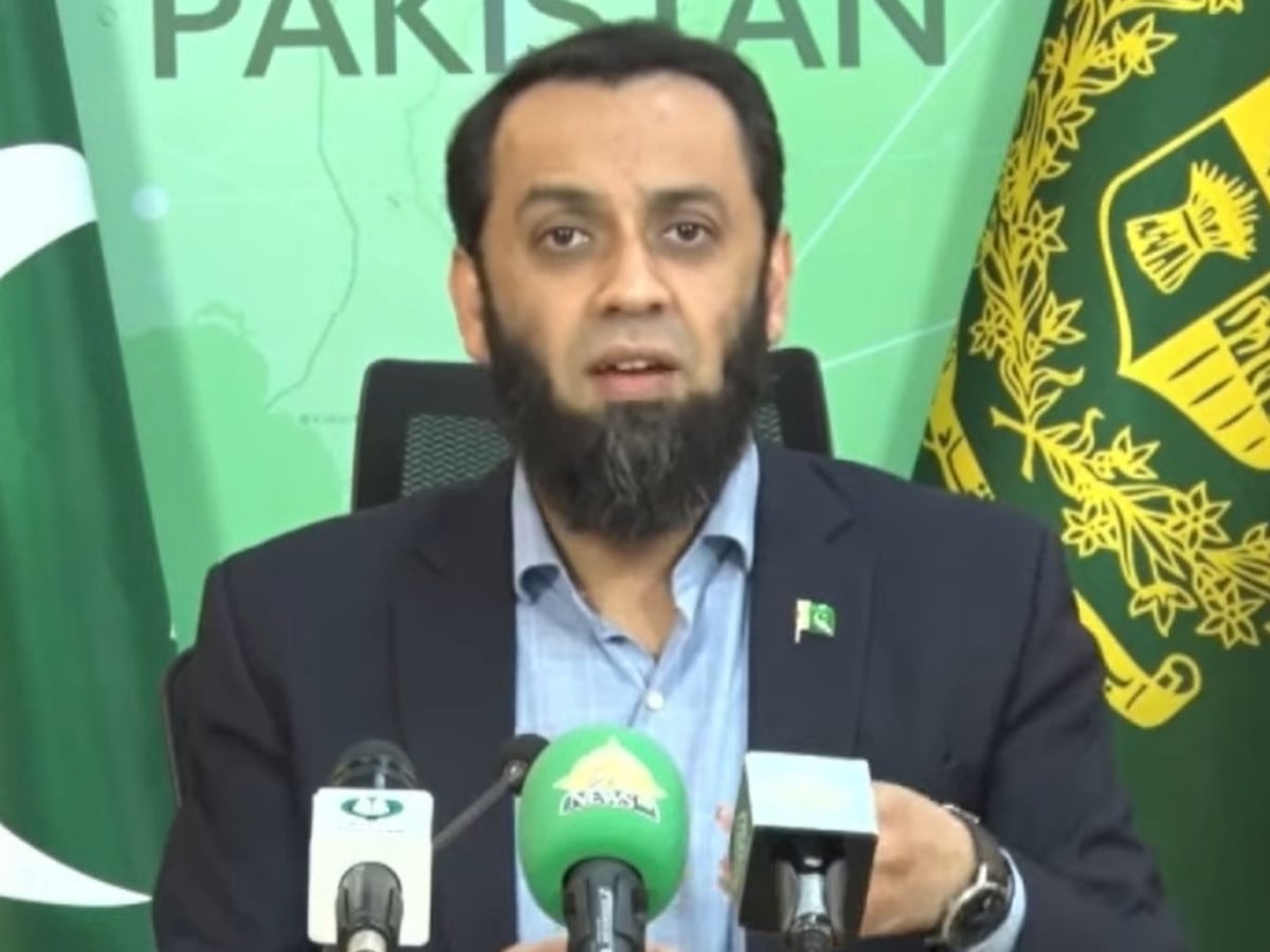 Govt fully implemented SC order on Imran’s medical check-up, says Tarar