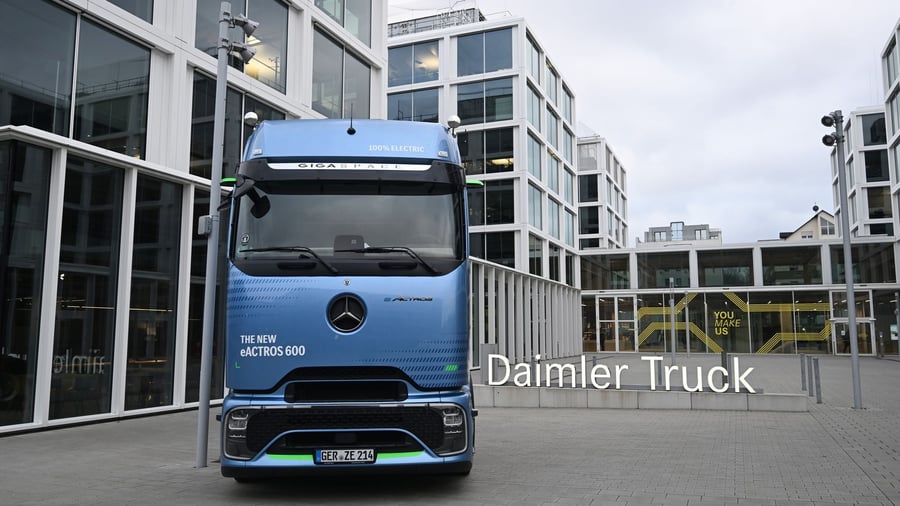Commercial vehicle manufacturer: Daimler Truck is counting on the second half of the year after a drop in profits