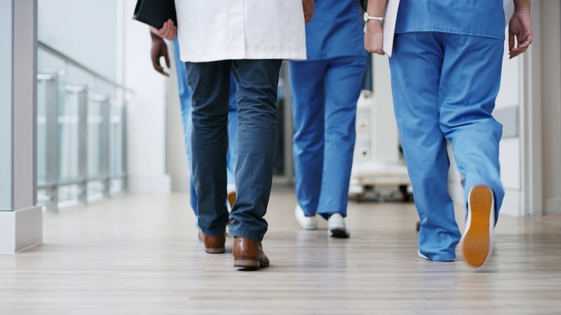 Just one in seven public consultants working Saturdays