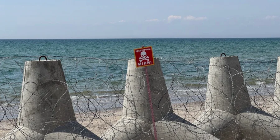 Explosive device detonates near Kobleve, killing one and injuring two
