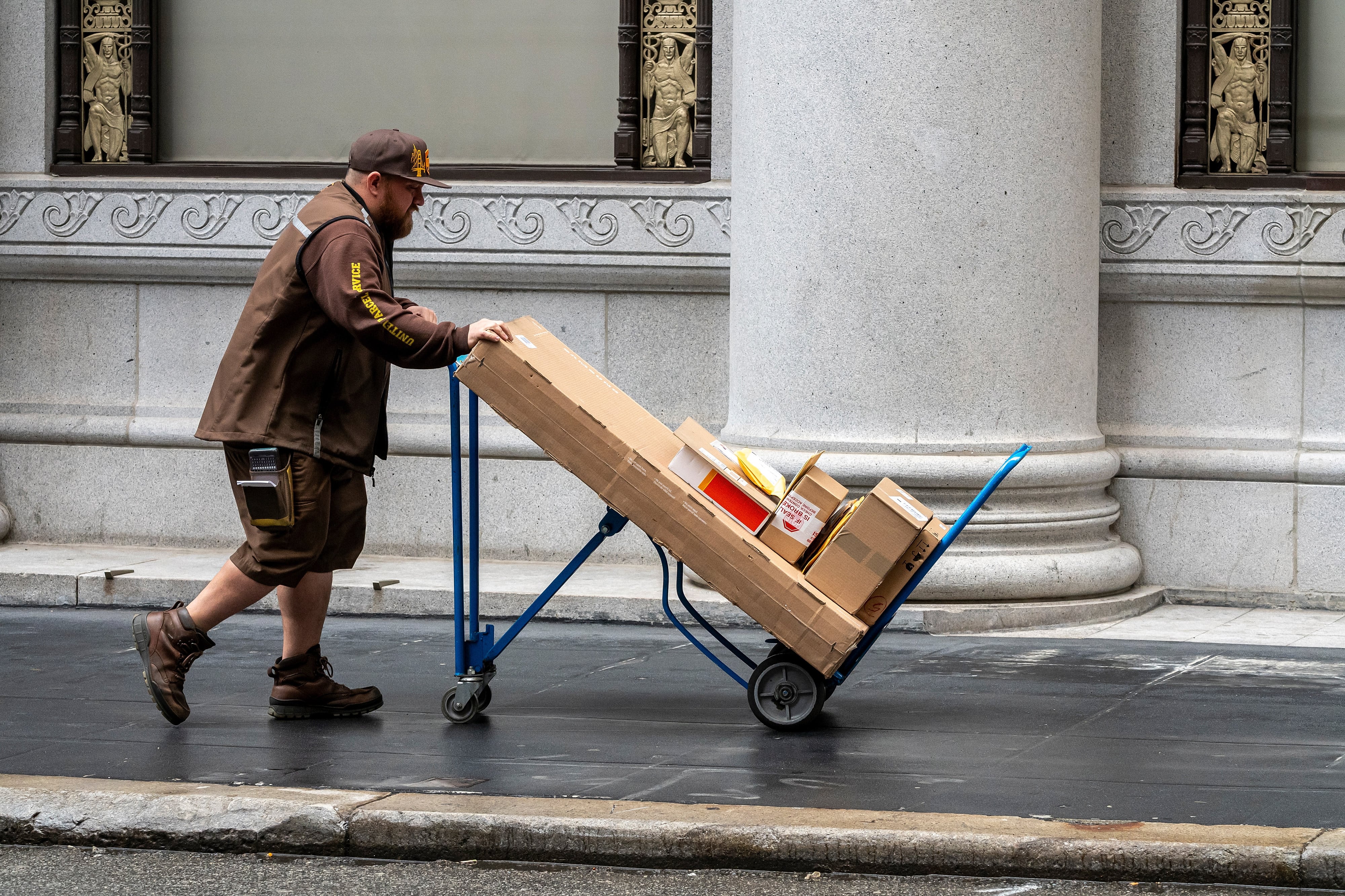The United States lost 23,000 jobs in July, the worst figure for that month since 2010