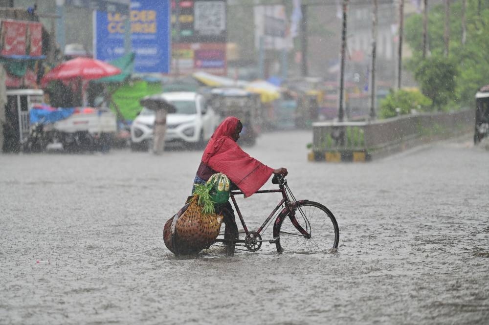 Heavy rain in India’s UP