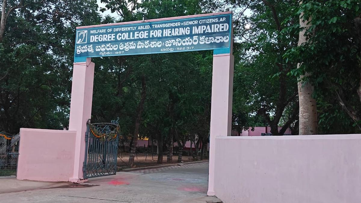 Degree college for hearing-impaired students to open in Bapatla