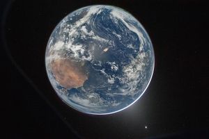 Sensing the Poles’ Hidden Heat