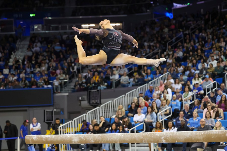 College athletics faces crisis without national rules in place