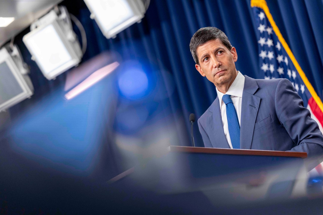 Fed Chairman Kevin Warsh this week floated to colleagues the prospect of meeting less often, which would mark a substantial shift in its operations, according to people familiar with the matter