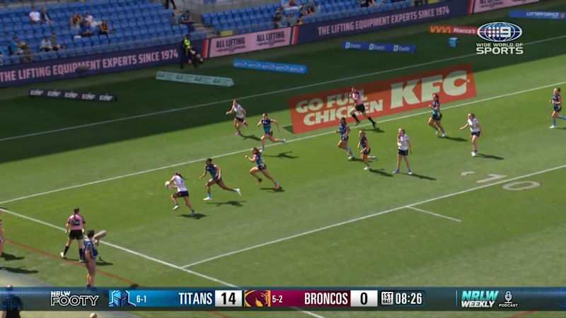 Titans strike with scrum play