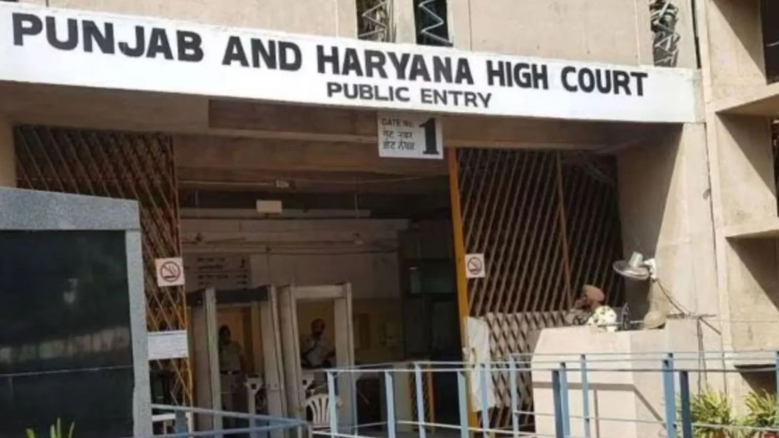 HC questions UT administration’s appeal in teacher’s pay-parity case, asks DSE, Education Secretary to explain