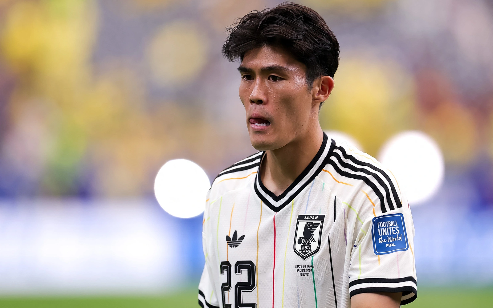 Japan defender Tomiyasu joins Crystal Palace