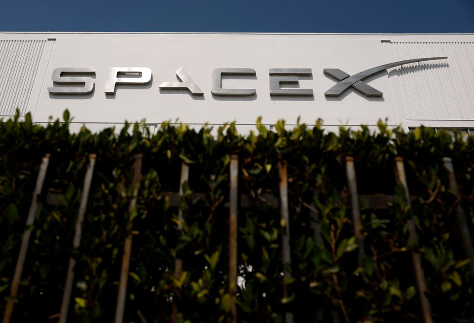 SpaceX And Palantir Lead Tech Stock Rally After Underwhelming Jobs Report