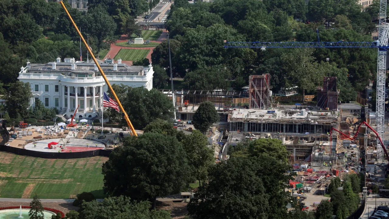 US appeals court halts Trump's $400 million ballroom project