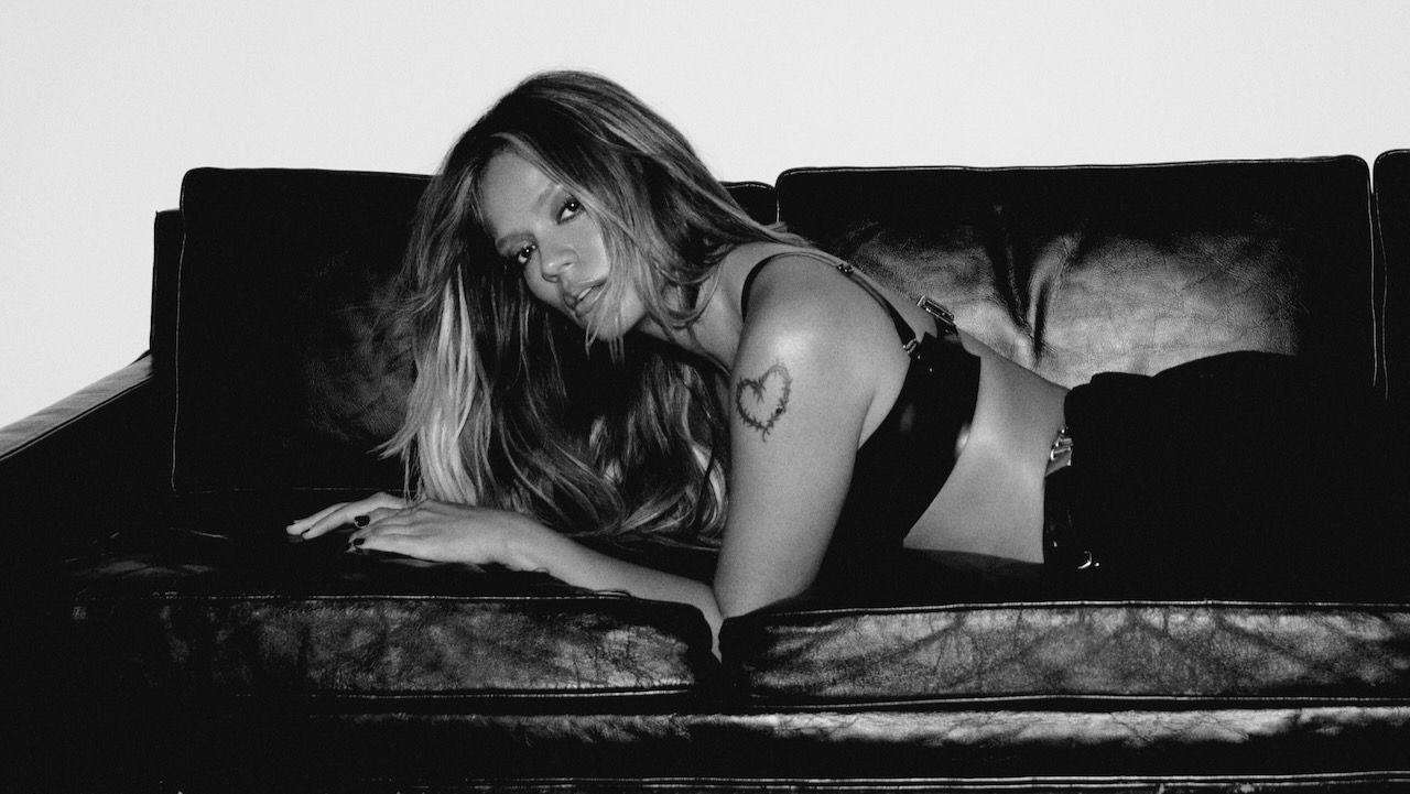 Karol G Turns Heartbreak Into a Superstar Moment on No Me Arrepiento de Sentir Tanto: Review