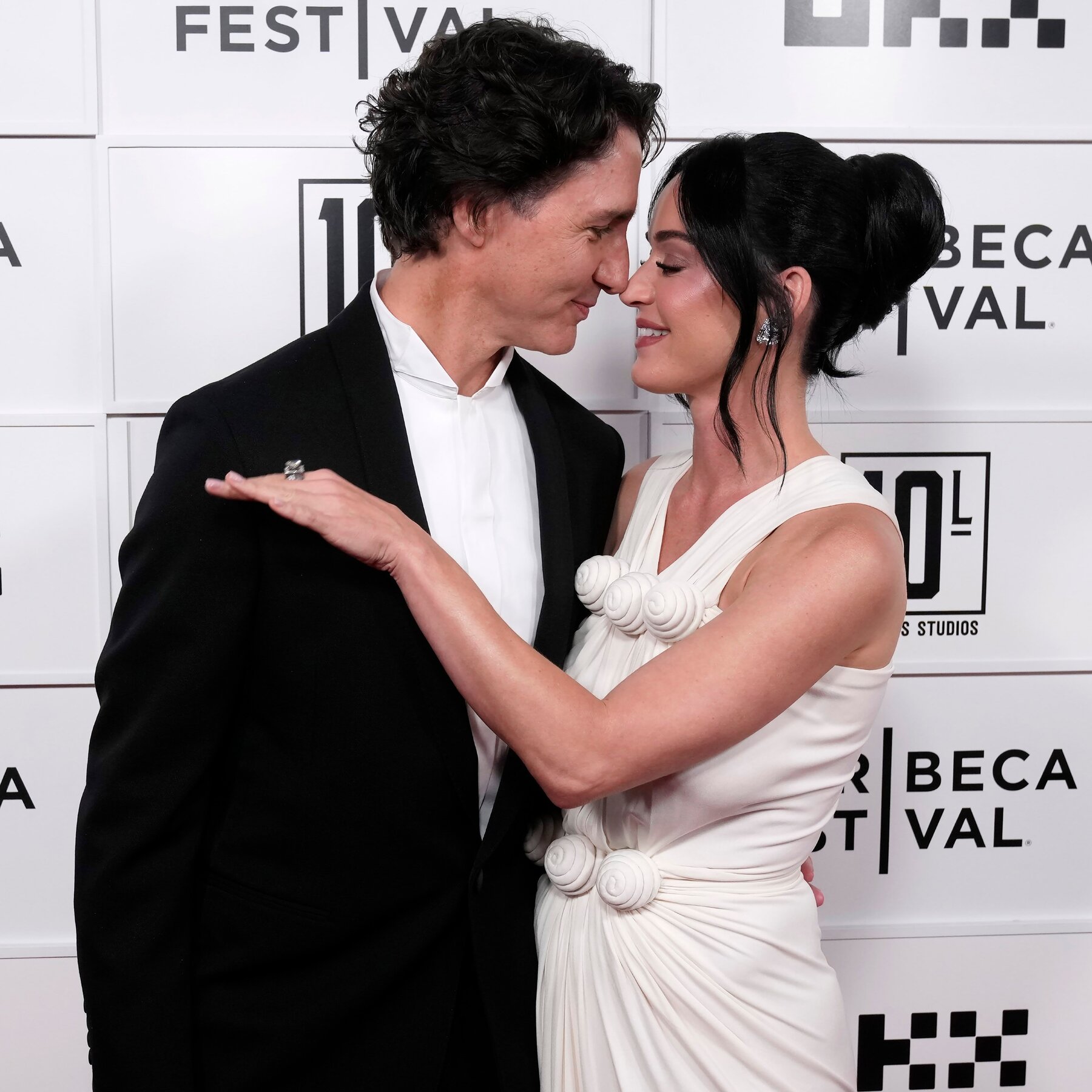 Justin Trudeau, Katy Perry and the Look of the Celebrity Statesman