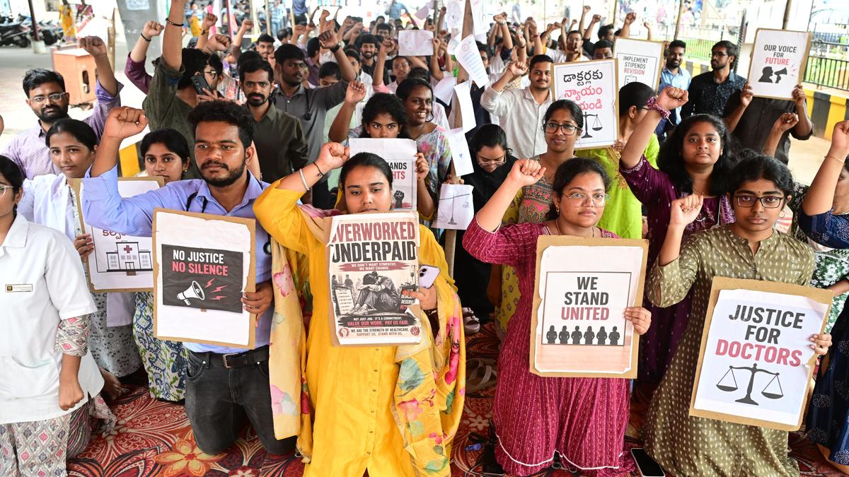 Junior doctors’ strike enters seventh day without emergency services; IMA, doctors’ bodies back demands