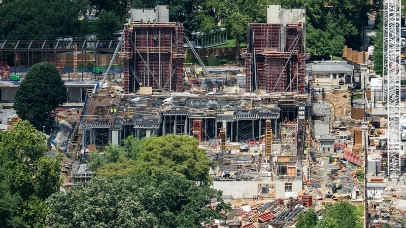 US appeals court blocks Trump's $400m ballroom project