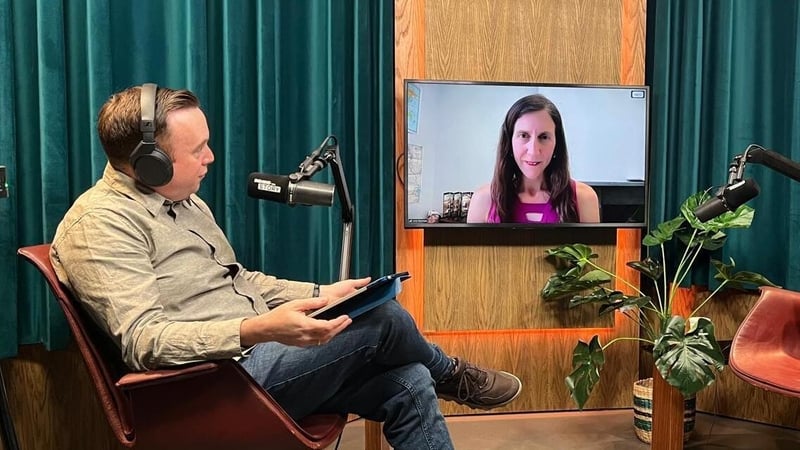 Podcast: Smart glasses in demand and will Hamas disarm?