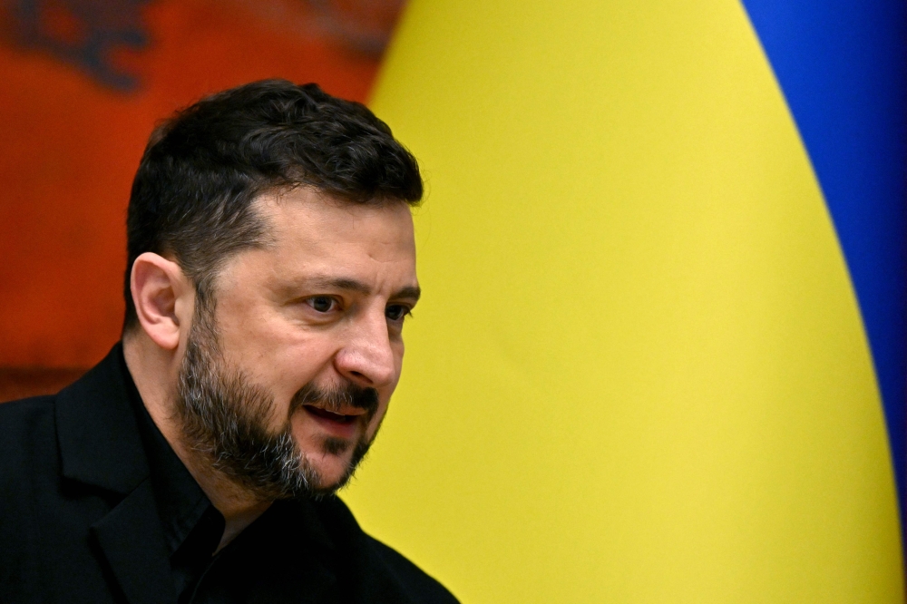 Zelensky reveals Ukraine developing Starlink alternative with Europe as Russia teams up with China