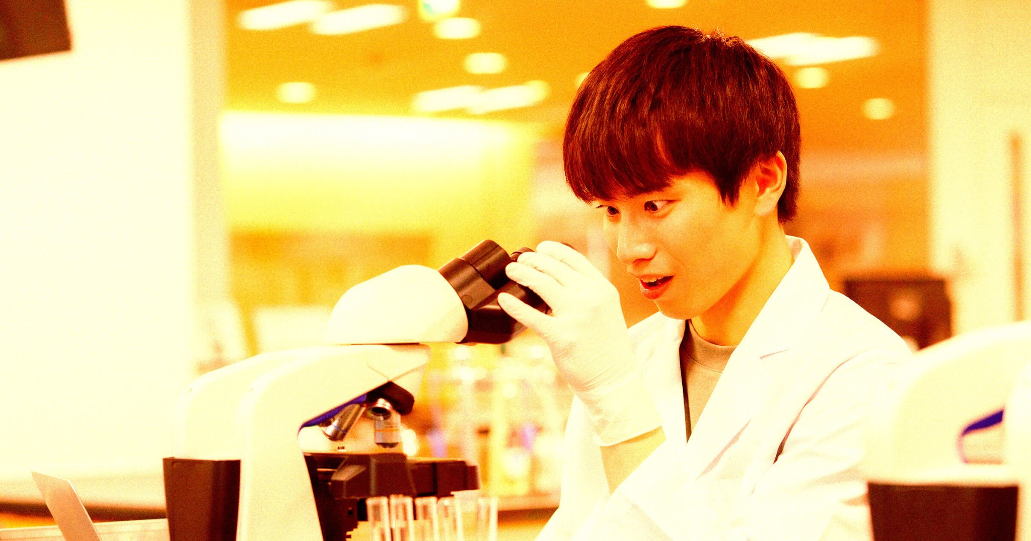 33 Students Treated for Deadly Bacteria Exposure When Classroom Experiment Goes Horribly Wrong