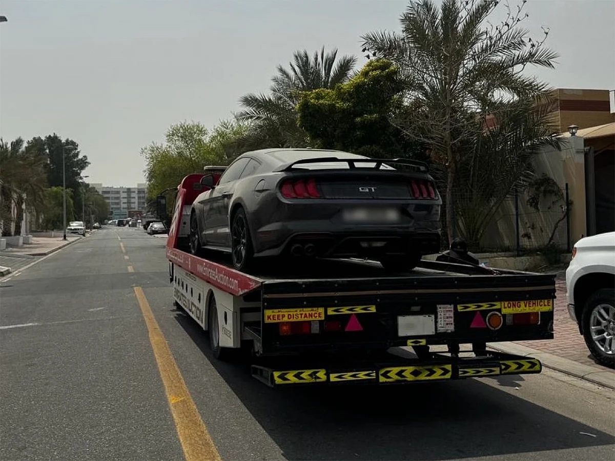 Dubai Police seizes 497 vehicles over unpaid fines and expired registrations