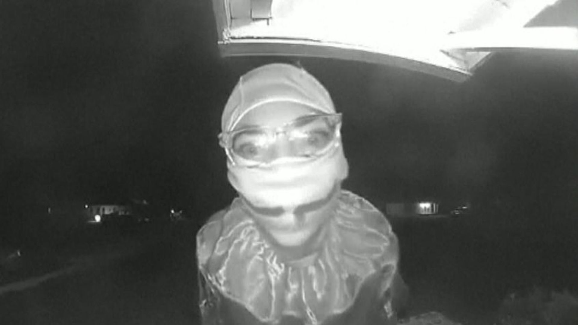 Man stabbed to death 'by attacker in clown costume'