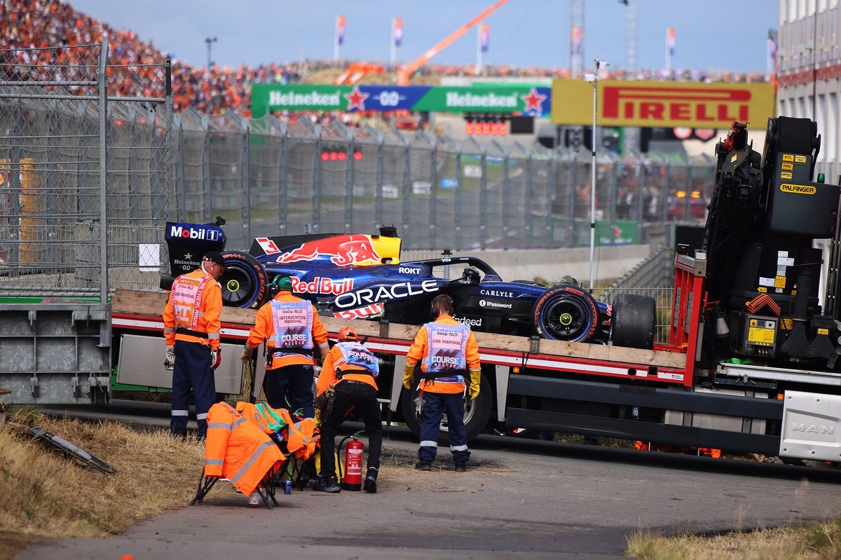Dutch F1 grand prix red flagged after huge Max Verstappen crash