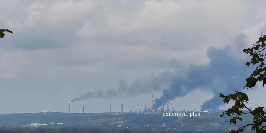 SBU drones strike three Russian refineries nearly 1,000 miles from Ukraine