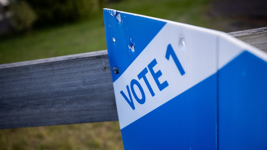Gun owner candidate says signage rules make him a target