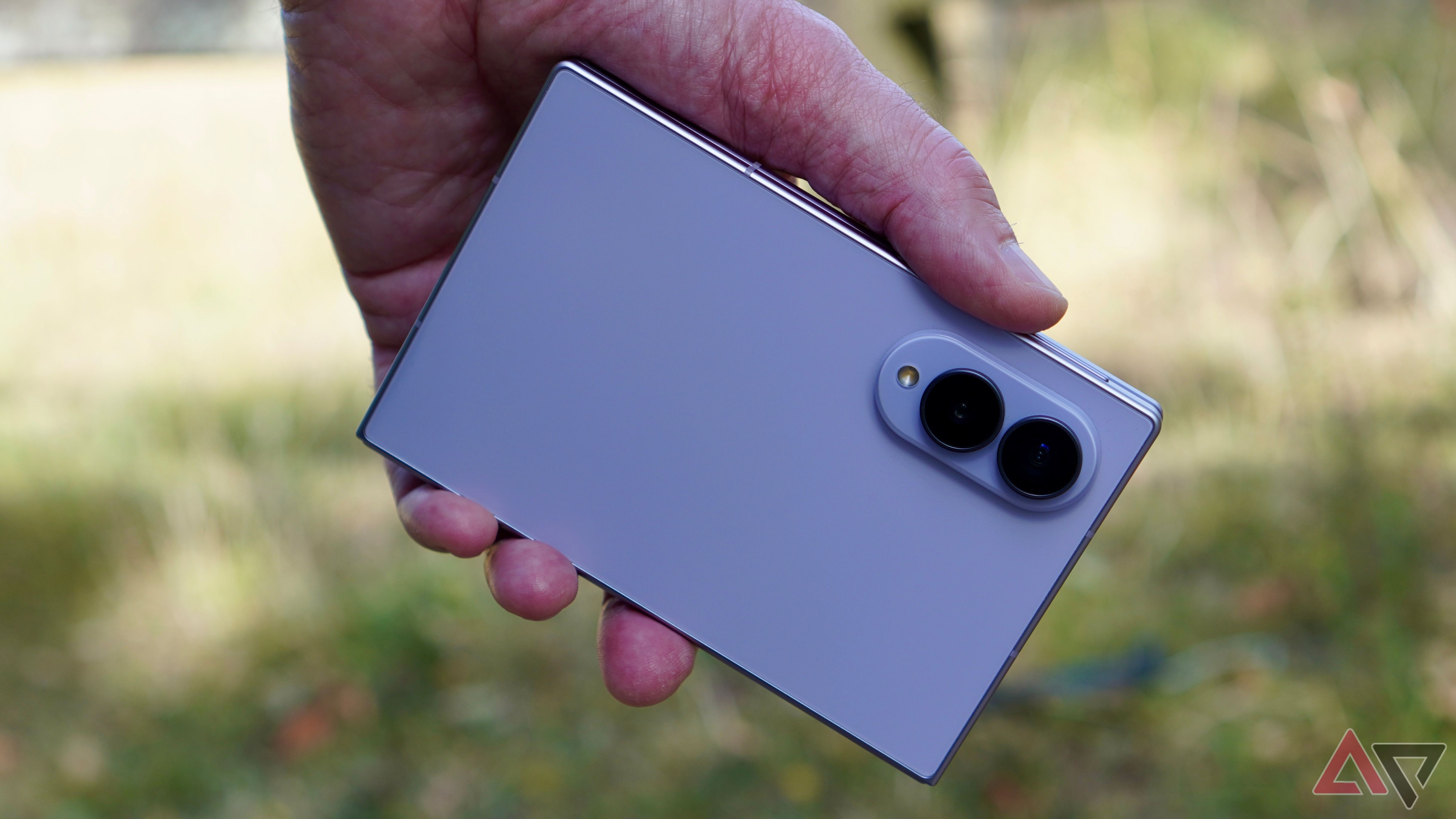 I reviewed the Samsung Galaxy Z Fold 8. It's a foldable revelation I can't stop using