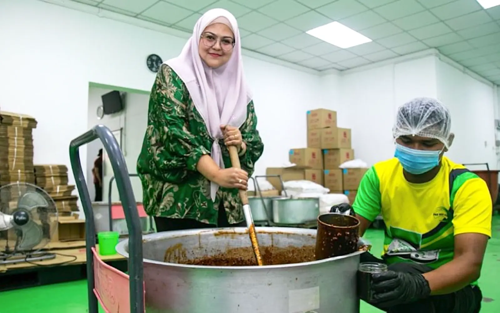 The rojak sauce that brought her home