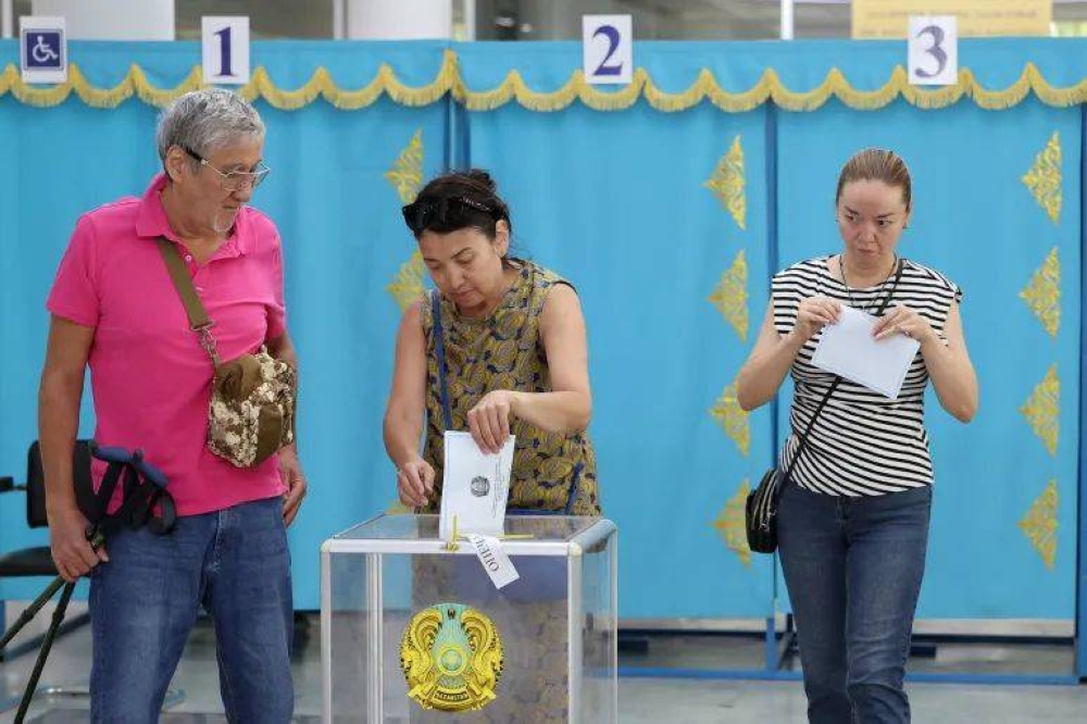 Kazakhstan holds parliamentary polls expected to cement president’s grip