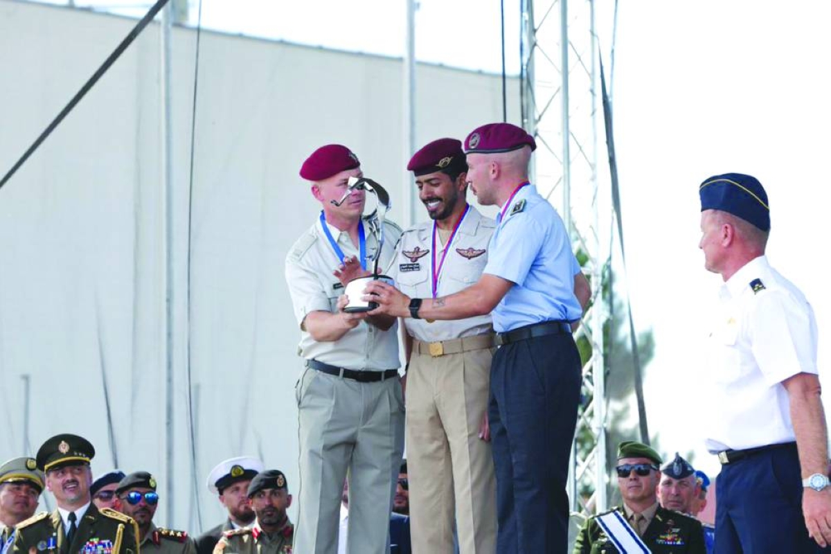Qatar strikes gold in CISM world parachuting contest
