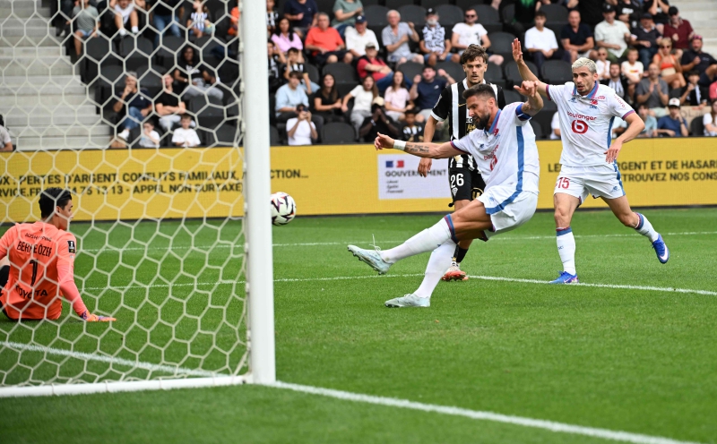 Giroud scores as Lille give Davide Ancelotti winning start