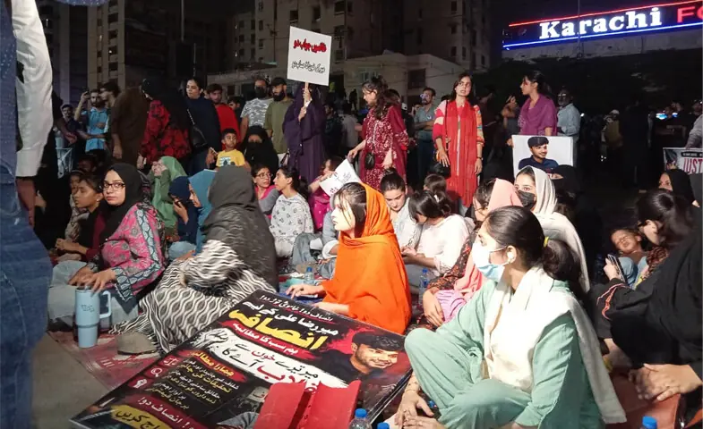 3 weeks on, nightly protests over Mir Raza’s murder continue in Karachi