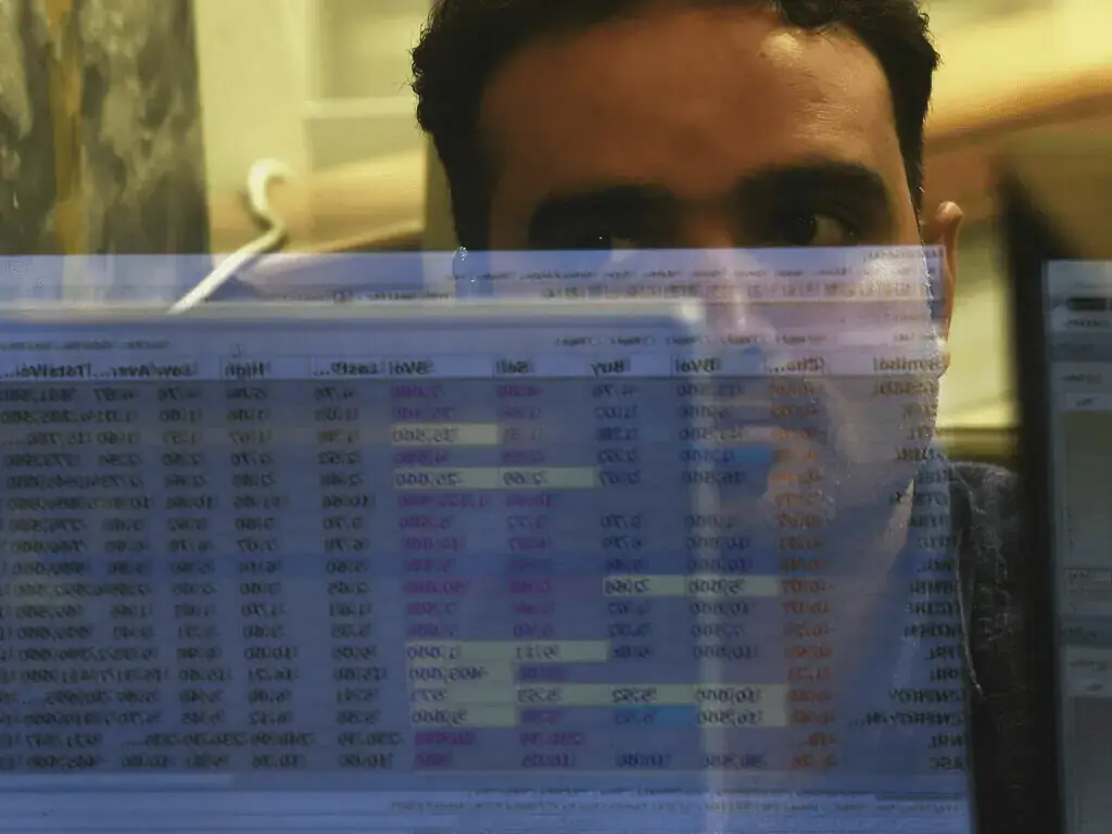 PSX: Buying returns as KSE-100 up 600 points
