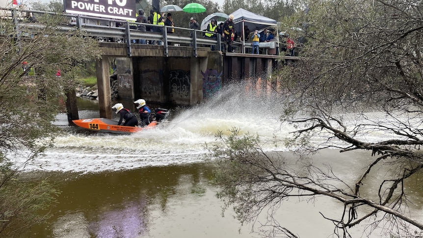 Iconic WA whitewater course shortened to avoid 'running race'