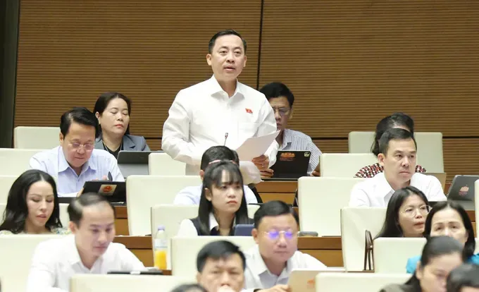 Stronger decentralization, tech innovation urged in new urban legislation