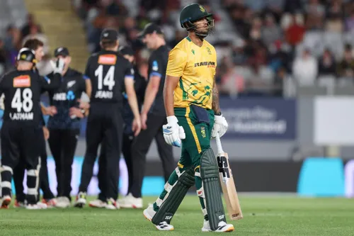 Uncapped Duan Jansen and Eathan Bosch set for Proteas debuts after Jason Smith ruled out