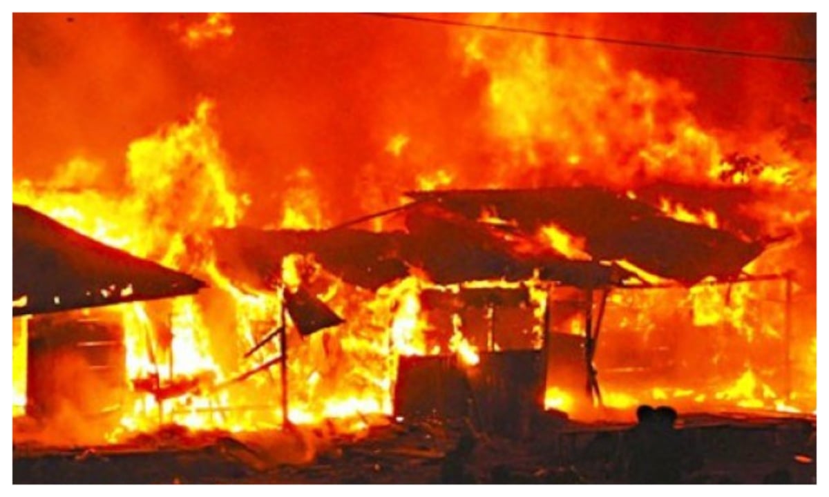 Fire razes 300 shops in Oyo market