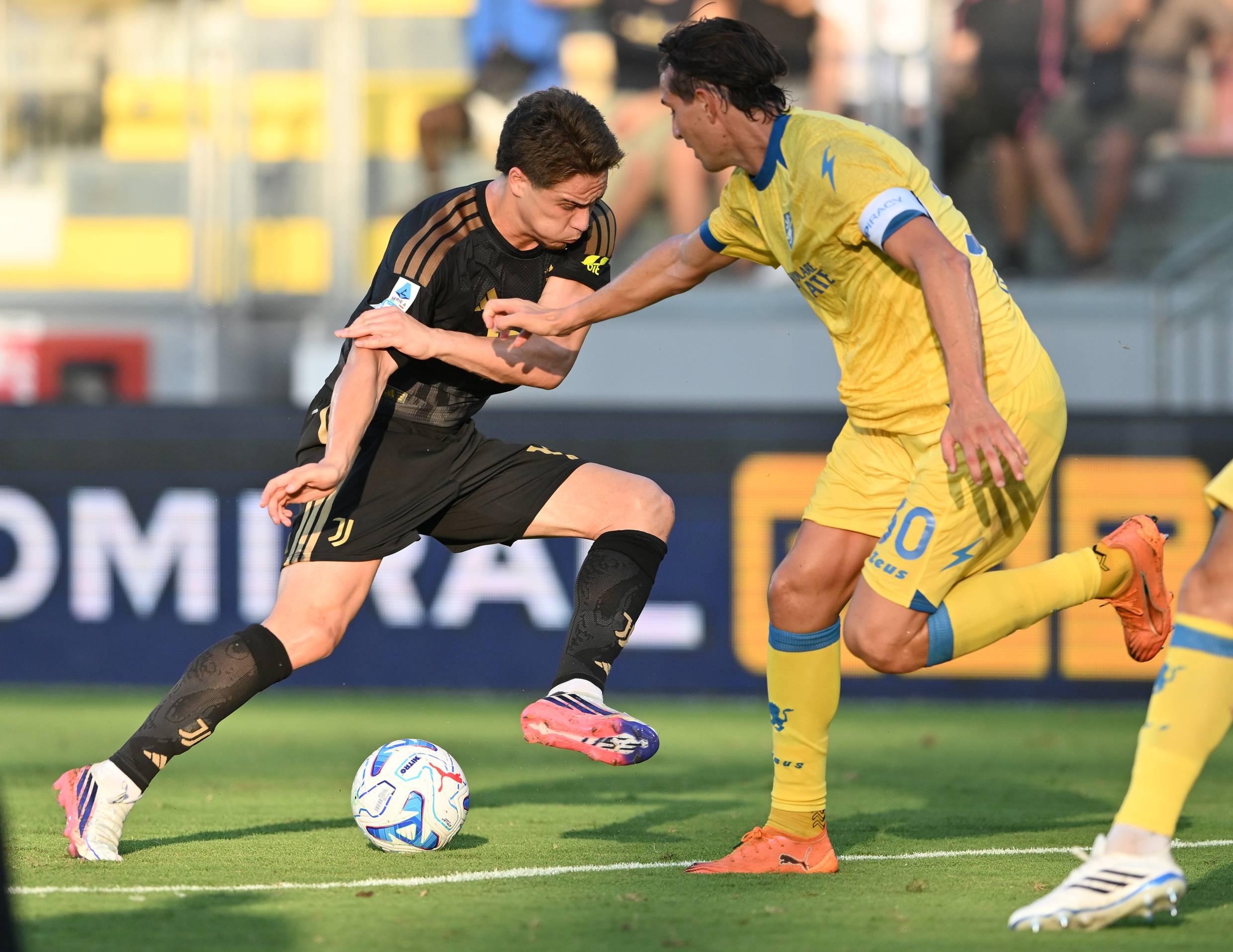 Arsenal dealt blow in hopes of signing winger – latest transfer reports