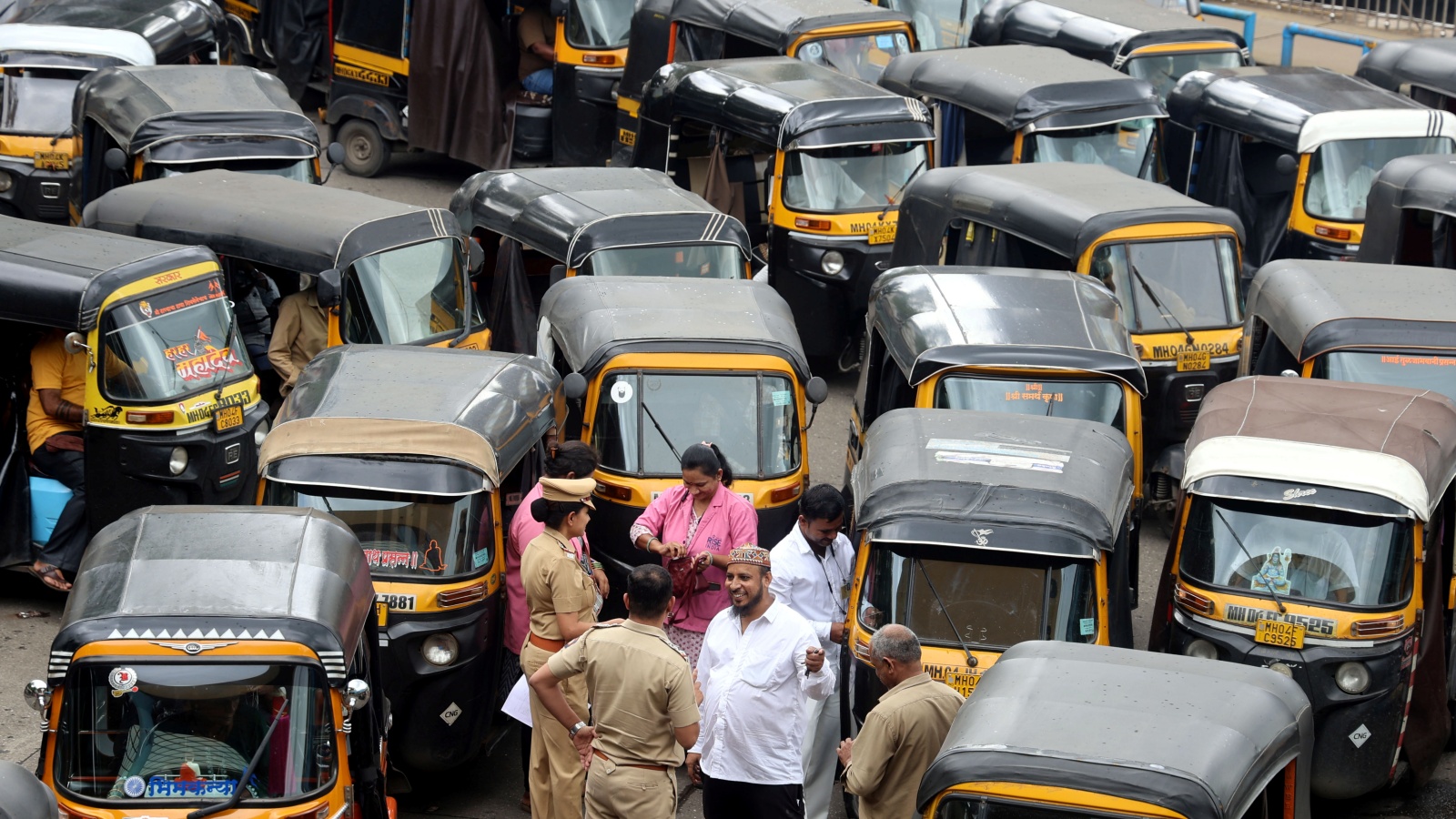 Two Senas, one Marathi plank: Language rule opens up a new battleground