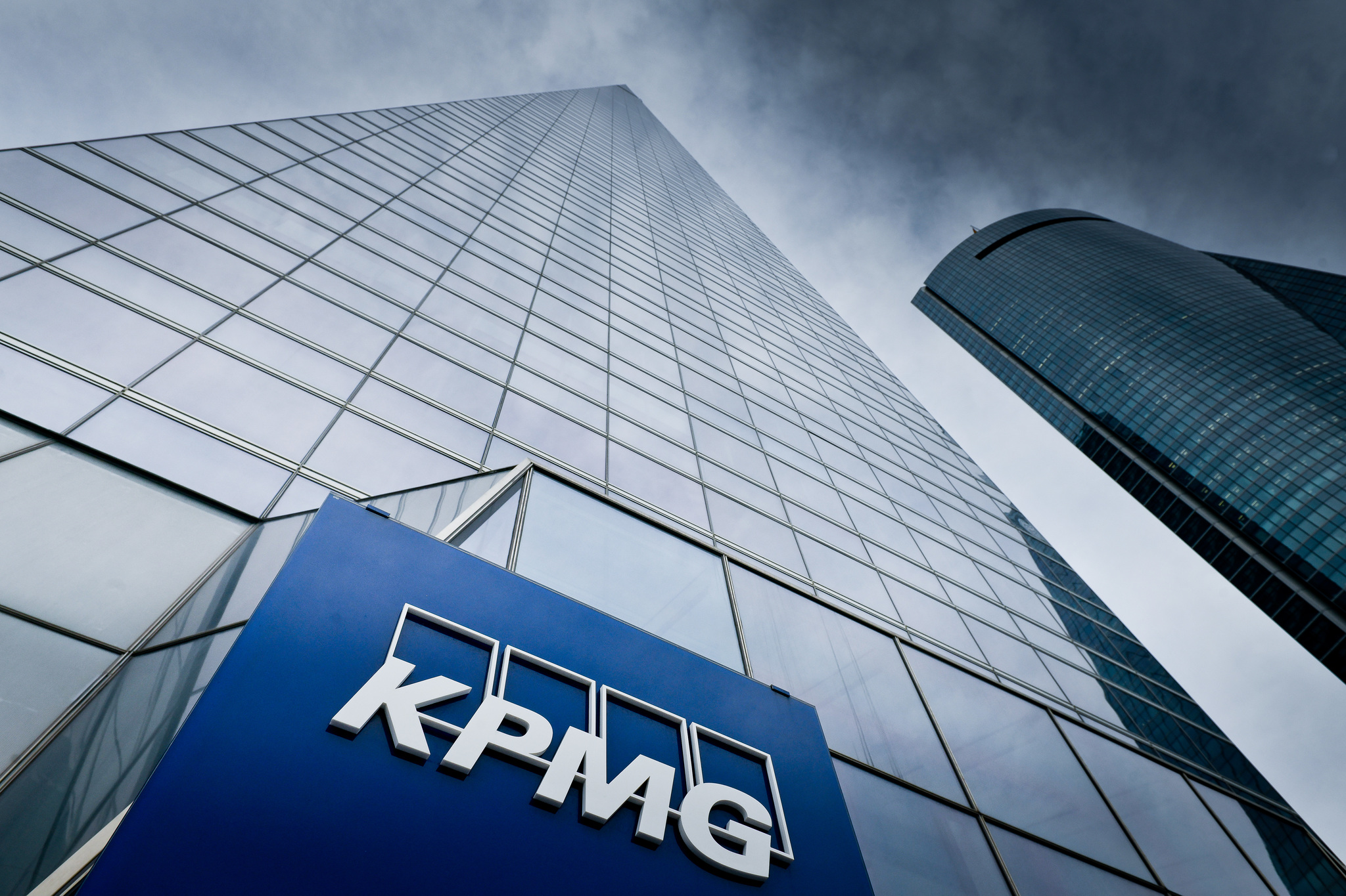 KPMG Australia despide a cientos de empleados y reduce el salario de sus socios tras un escándalo de auditoría