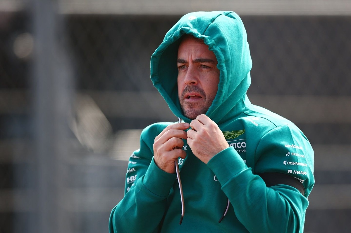 Fernando Alonso hailed as "actual GOAT" after F1 Dutch GP: "Just a machine"