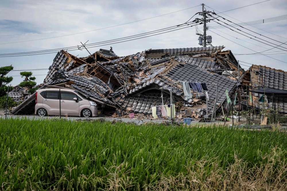 Language barriers hinder quake relief for Kumamoto’s foreign residents