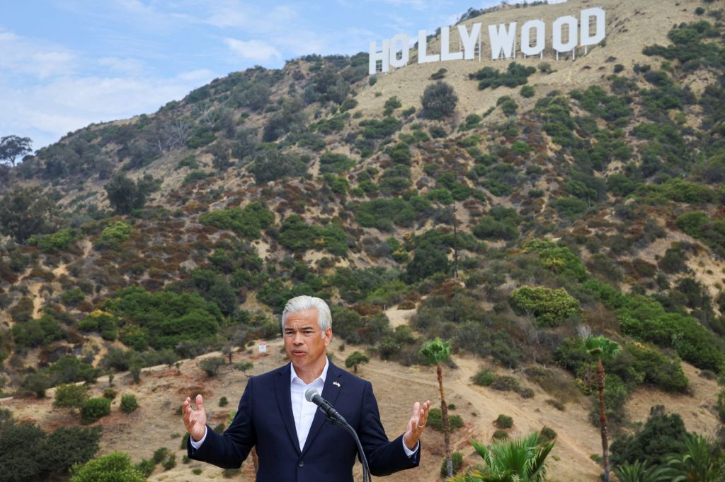 Paramount Antitrust Talks Face New Stumbling Block