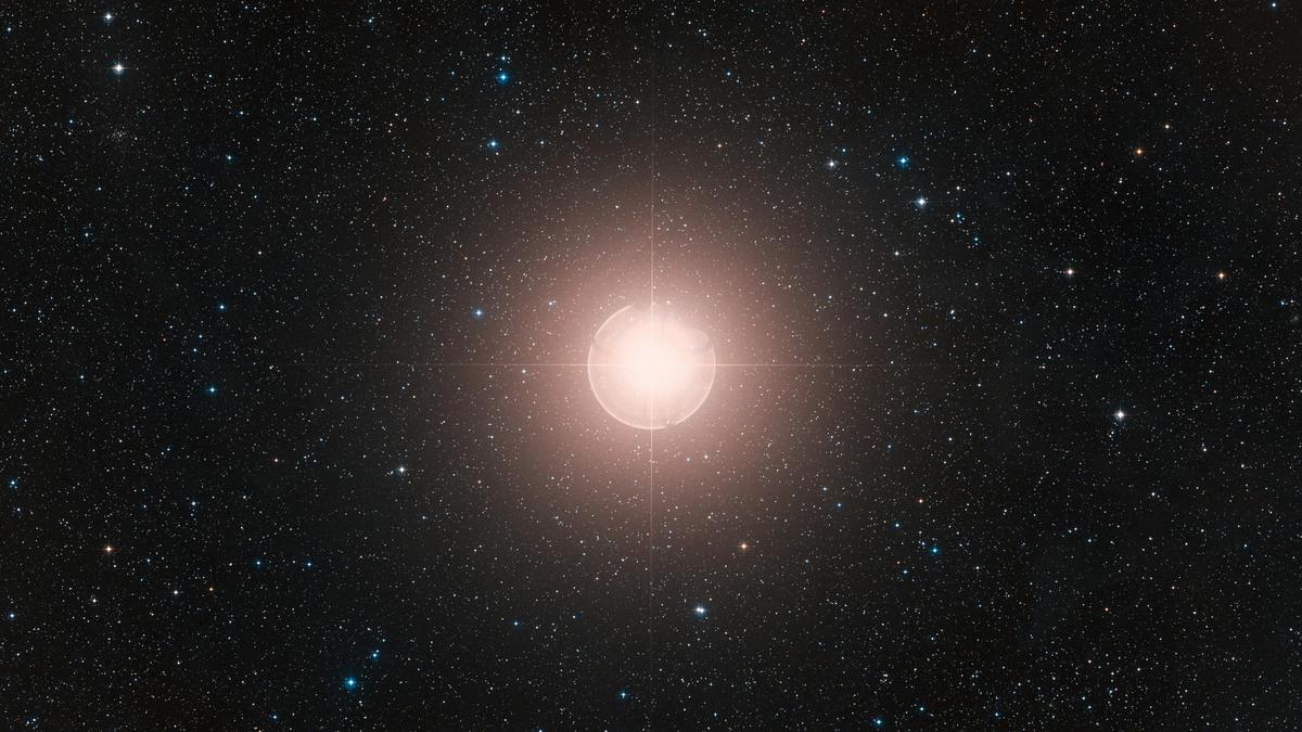 Astronomers discover formation of Blue Straggler Star