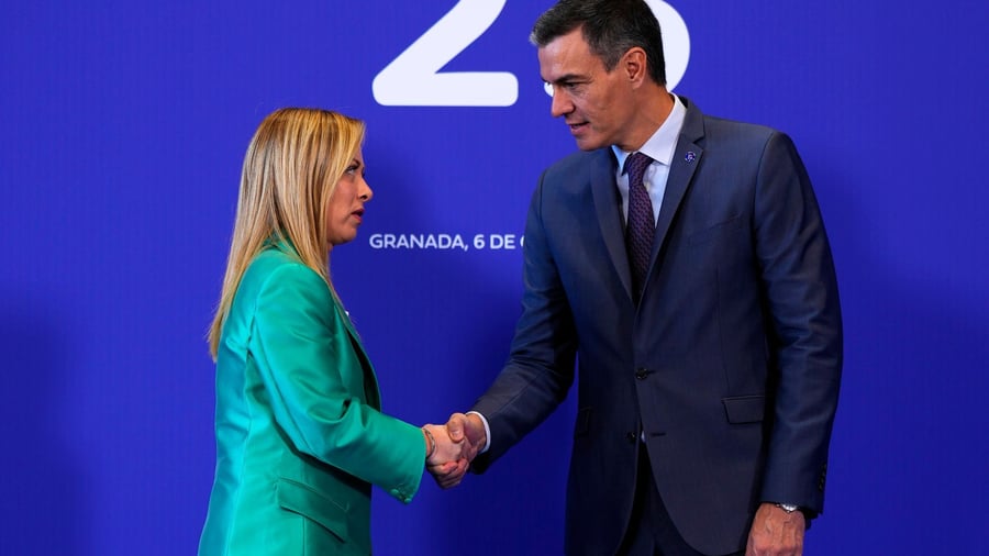 Migration: Nun kontrolliert auch Spanien Reisende aus Italien
